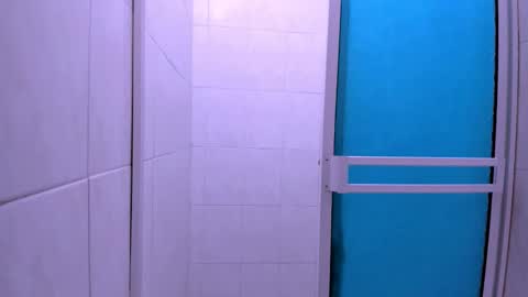 Snapshot of brownvelvet_ chatting on 12.05.25 brownvelvet_ online show from 12.05.25