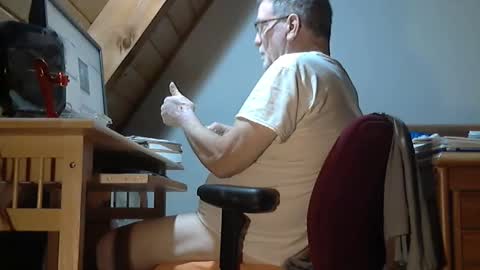 Snapshot of brubar chatting on 05.02.26 brubar online show from 05.02.26