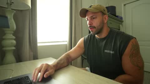 onlyfans BRUCESTRYKER online show from 02.24.26