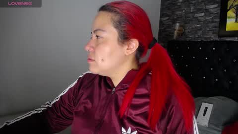 Bruja SCarlata online show from 03.12.25