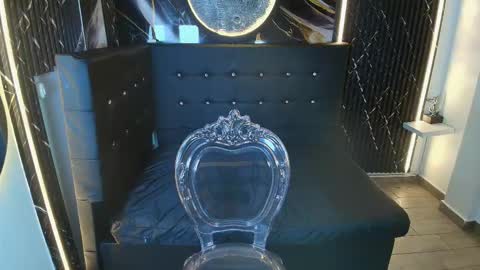 Bruja SCarlata online show from 11.13.25