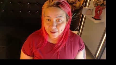 Snapshot of bruja_scarlata chatting on 02.19.26 Bruja SCarlata online show from 02.19.26