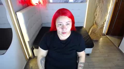 Snapshot of bruja_scarlata chatting on 02.25.26 Bruja SCarlata online show from 02.25.26
