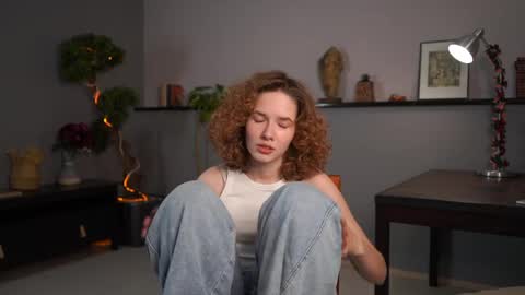 Tess online show from 04.16.26