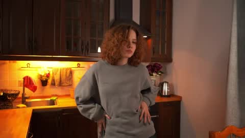 Tess online show from 04.20.26
