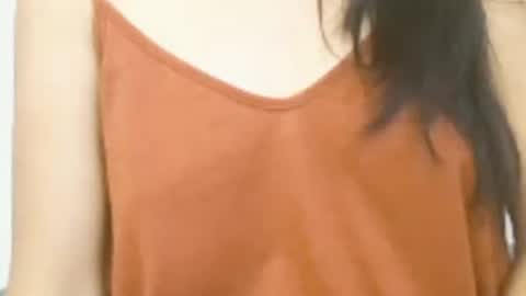 Snapshot of brunela chatting on 06.28.26 brunela online show from 06.28.26