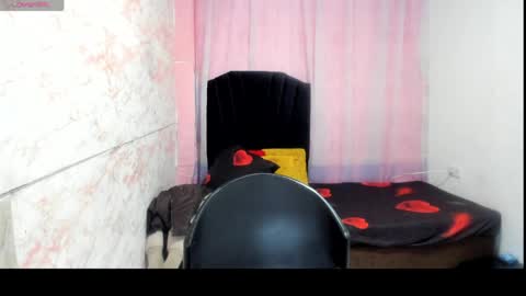 Snapshot of brunette_sasha chatting on 04.23.26 Sasha Brunette online show from 04.23.26