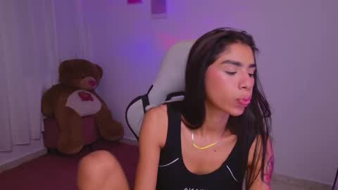 SARAH  online show from 02.11.26