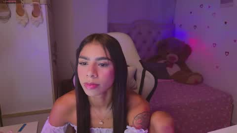 SARAH  online show from 04.14.26