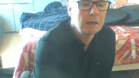 Snapshot of bruno5629 chatting on 04.24.26 bruno5629 online show from 04.24.26