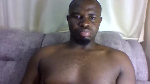 Snapshot of brusedarling chatting on 05.19.26 brucedarling online show from 05.19.26