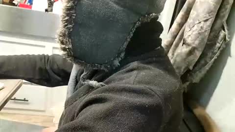 Steve... aka SkinnieDippin aka TimberTramp online show from 12.20.25