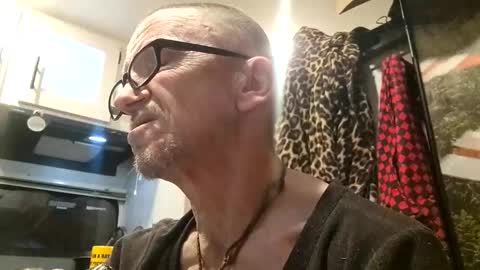 Steve... aka SkinnieDippin aka TimberTramp online show from 04.16.26