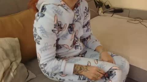 Snapshot of brutecia chatting on 11.29.25 brutecia online show from 11.29.25