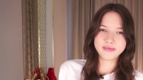 Snapshot of bryannavallely chatting on 05.19.26 Kate online show from 05.19.26
