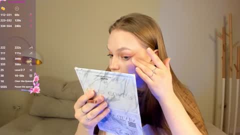 Mary Please help us to reach 120 thumbs up online show from 01.22.25