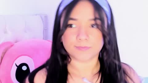 Carly     online show from 01.20.25