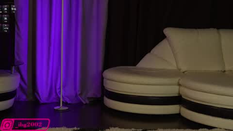 Bubble  gum  online show from 02.21.25