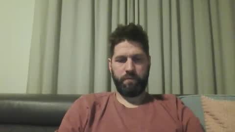 bubblebee1982 online show from 11.30.25