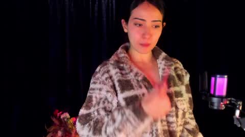 Snapshot of bubblewhite_ chatting on 12.12.24 BubbleJereth online show from 12.12.24