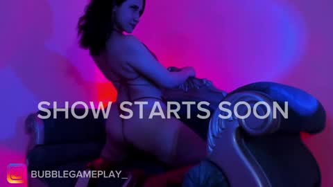 Snapshot of bubblewhite_ chatting on 02.11.25 BubbleJereth online show from 02.11.25