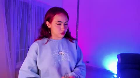 Snapshot of bubblewhite_ chatting on 02.18.25 BubbleJereth online show from 02.18.25