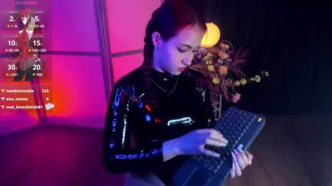 Snapshot of bubblewhite_ chatting on 02.22.25 BubbleJereth online show from 02.22.25