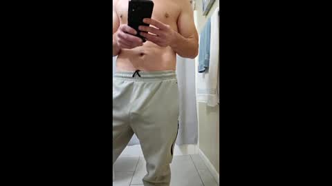 buckwildbrad37 online show from 12.04.25