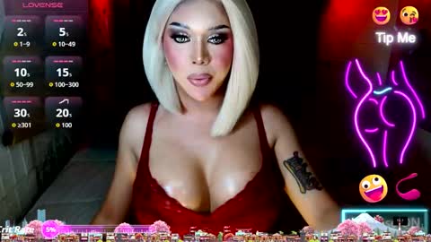 Lucienne online show from 03.25.26