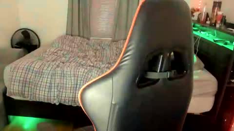 buffsexyman24 online show from 03.02.25