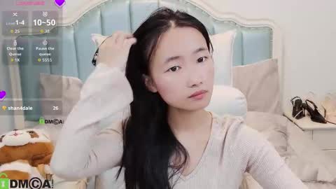 Sandy----xx online show from 12.17.25