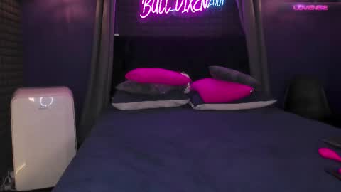 Bunny and The Rock online show from 10.15.25