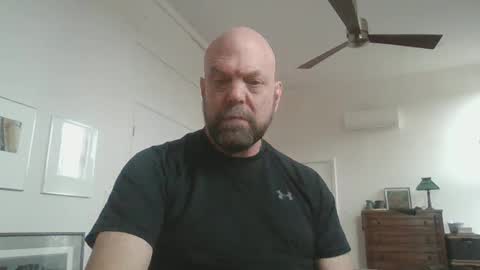 Snapshot of bulldog302w chatting on 02.19.25 bulldog302w online show from 02.19.25