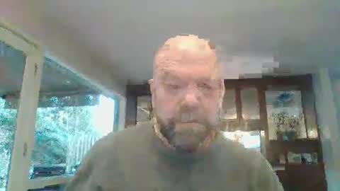 Snapshot of bulldog302w chatting on 02.20.25 bulldog302w online show from 02.20.25