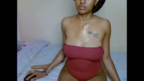 Snapshot of bunnnyblisss chatting on 04.15.26 Bunny online show from 04.15.26