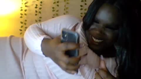 Snapshot of bunny8354367 chatting on 09.13.25 Bunny online show from 09.13.25