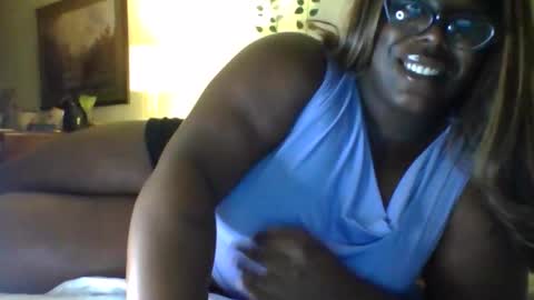 Snapshot of bunny8354367 chatting on 10.01.25 Bunny online show from 10.01.25