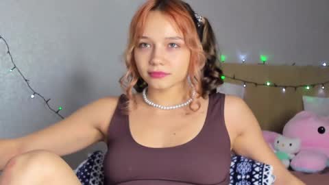 Snapshot of bunny_bonny chatting on 12.10.24 Alice online show from 12.10.24