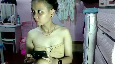 bunny_flower18 online show from 12.28.24