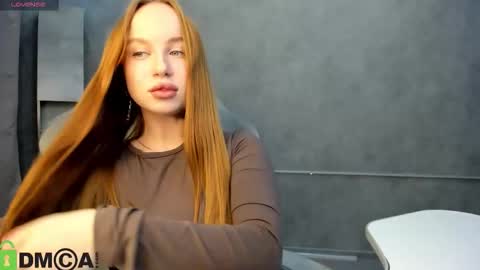 Snapshot of bunny_luvv chatting on 10.06.25 Bunny online show from 10.06.25