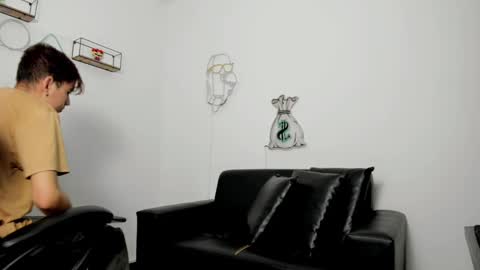 bunny online show from 11.24.25