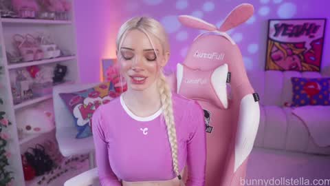 Stella online show from 02.14.26