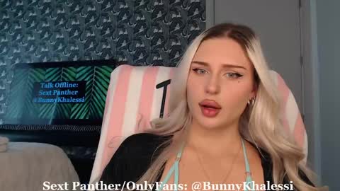 Snapshot of bunnykhalessi chatting on 04.21.26 OnlyFans BunnyKhalessi online show from 04.21.26