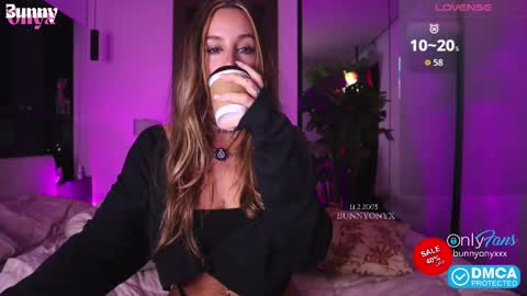 Snapshot of bunnyonyx chatting on 11.02.25 Stephanie Next stream TUESDAY 6pm PDT online show from 11.02.25