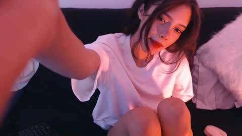 Emma online show from 02.25.25