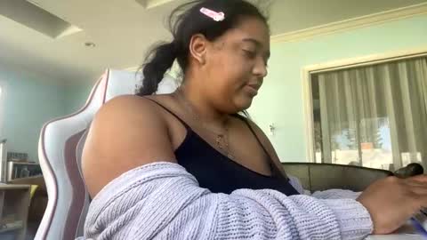 Snapshot of bunnyslittlecum chatting on 02.25.25 Bunnygirl Onyx online show from 02.25.25