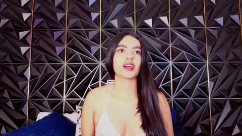 Snapshot of bunnytinaa chatting on 11.25.25 Tina online show from 11.25.25