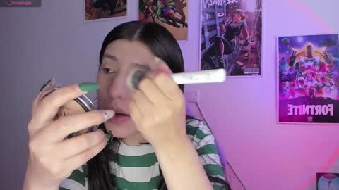 Snapshot of bunnyy09 chatting on 01.19.25 Jess online show from 01.19.25