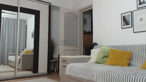 Snapshot of bunzdanny chatting on 11.12.25 BunzDanny online show from 11.12.25