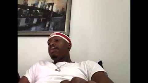 Snapshot of burgerboy06 chatting on 02.04.25 burgerboy06 online show from 02.04.25